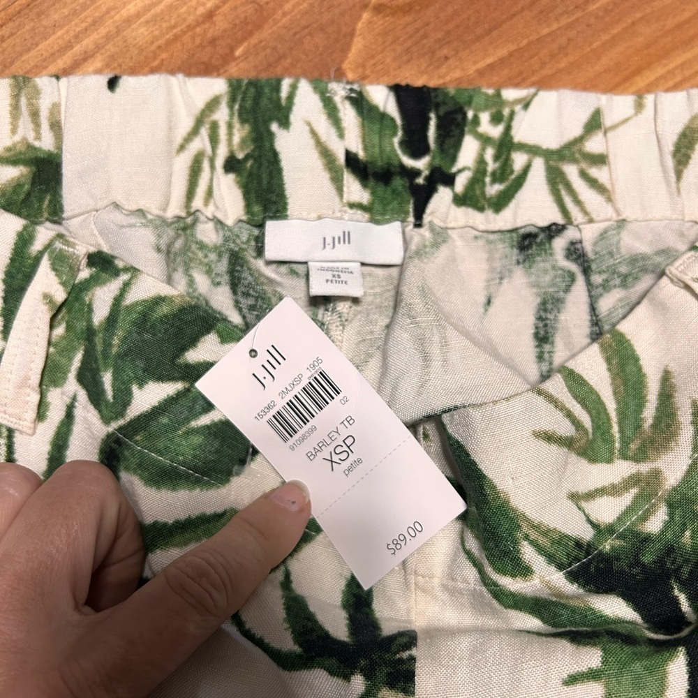 J. Jill Wide Leg Green Leaf Print Pants - Picture 6 of 6